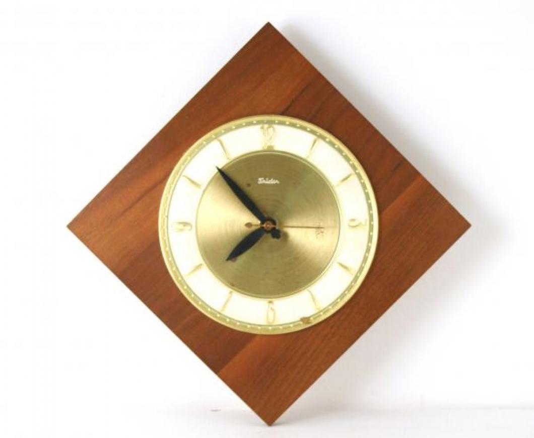 Snider diamond wooden wall clock