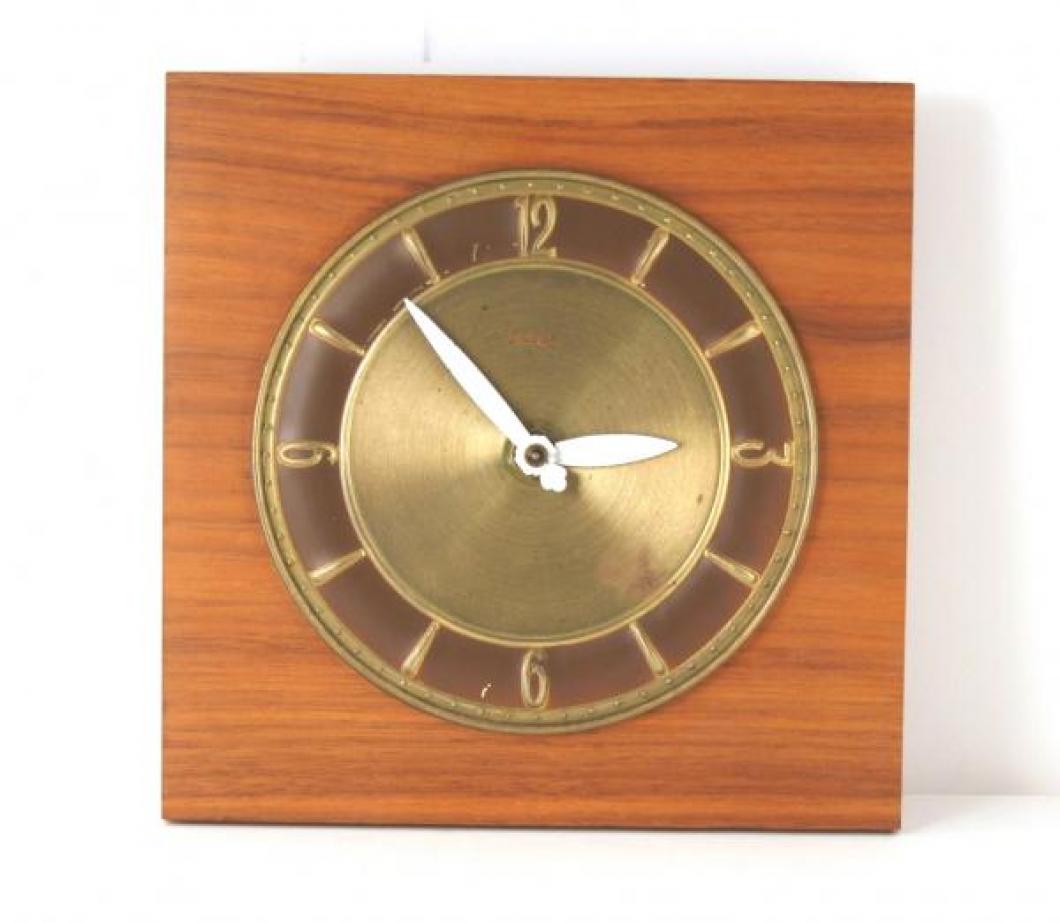 Snider square panel wall clock, teak wood (mid 1960s, electric)