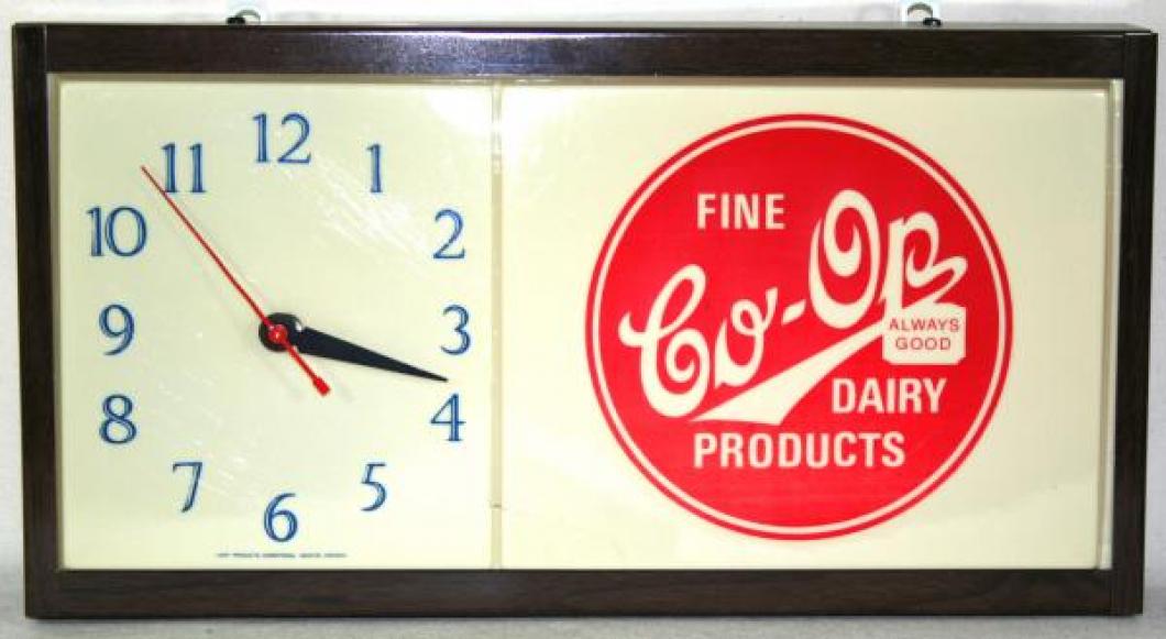 Advertising clock made by Canadian Dairy Products Advertising in Weston, ON
