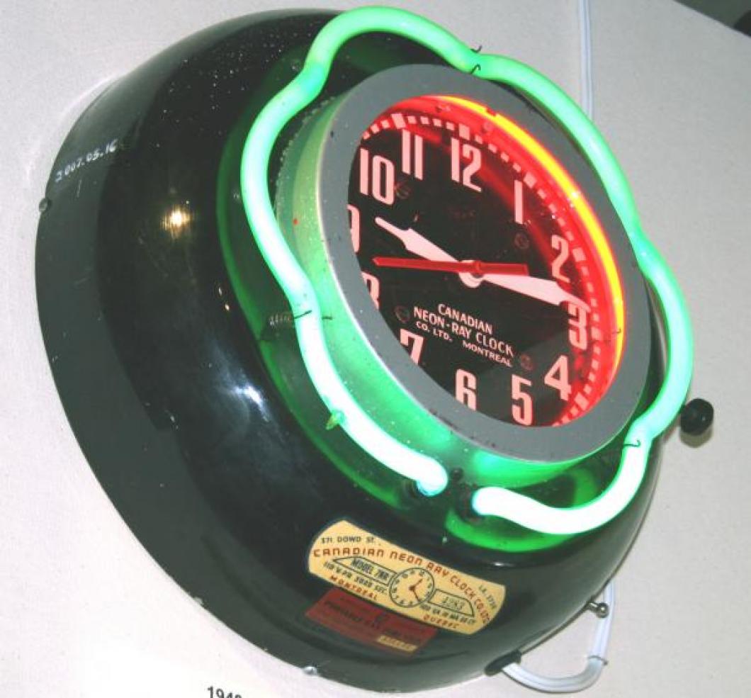 Advertising clock made by the Canadian Neon-Ray Clock Company in Montreal, QC