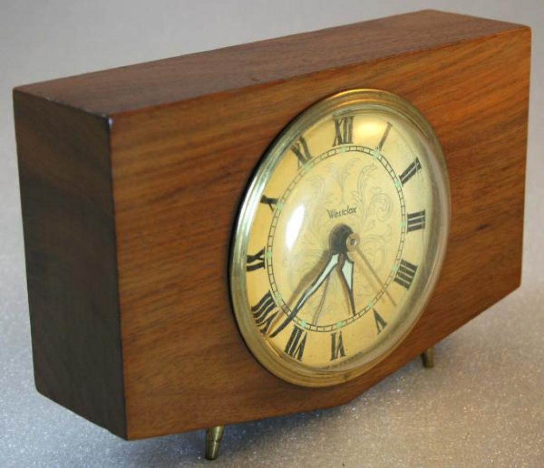 Westclox 1970s Wedgewood Alarm Clock (Side View)