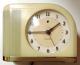 Westclox Peterborough ca. 1950 ivory MOONBEAM electric alarm clock